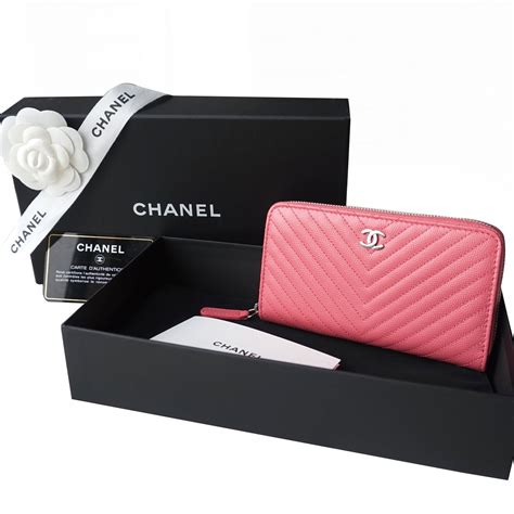 chanel pink wallet 2018|chanel wallet cost.